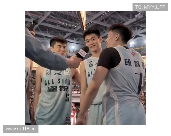 广东大胜四川 陈家政崭露头角 两将成关键